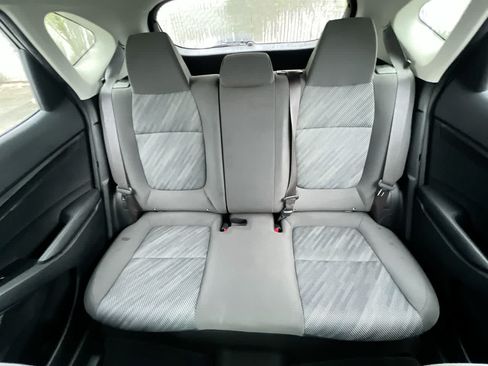 Used 2021 Kia Seltos LX AWD/4WD image 23