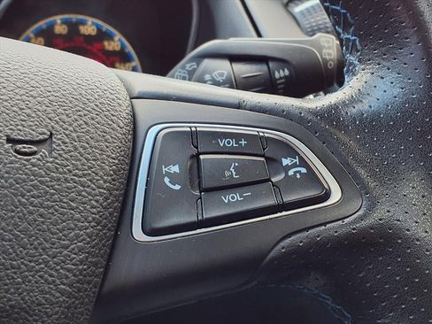 Used 2016 Ford Focus RS image 25