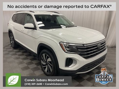 Used 2025 Volkswagen Atlas SE image 1