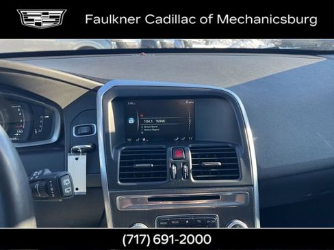 Used 2016 Volvo XC60 T6 image 20