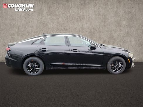 New 2026 Kia K5 LXS image 9