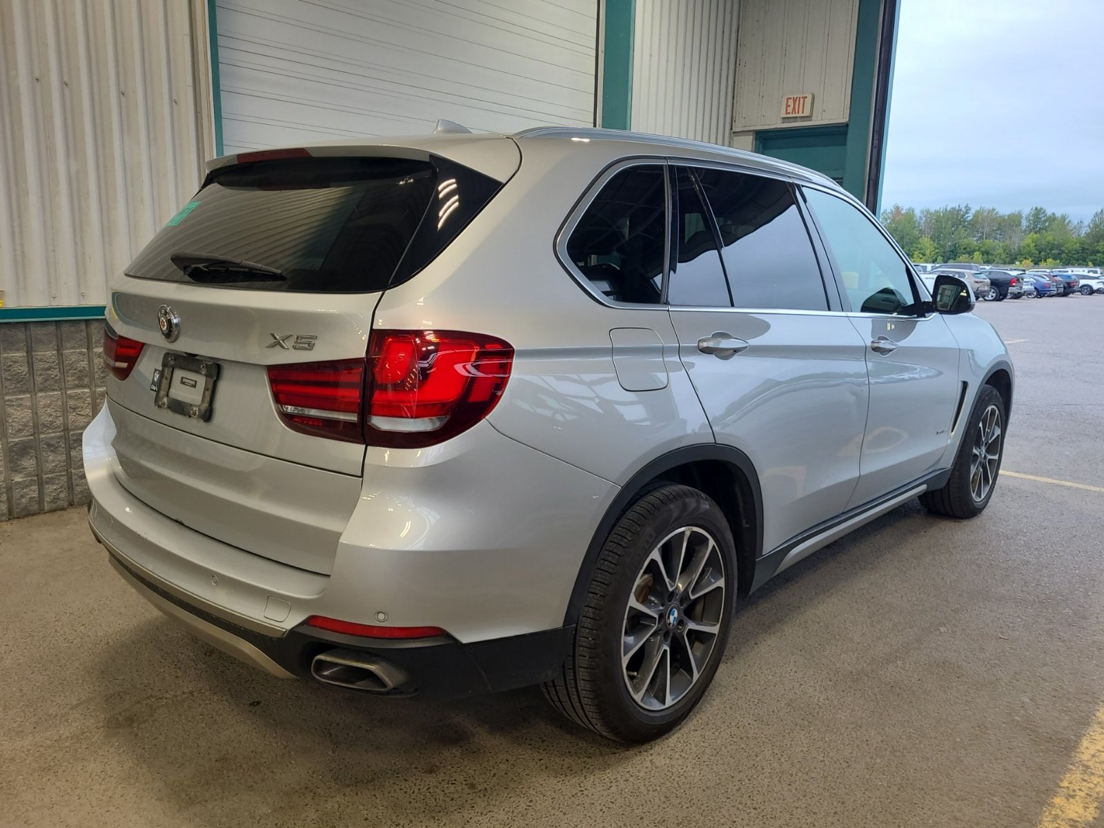 Used 2018 BMW X5 xDrive35i AWD/4WD image 3