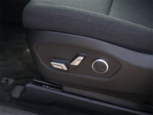 New 2026 Hyundai Ioniq 9 S image 10