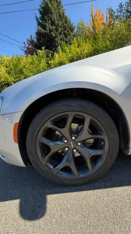 Used 2023 Chrysler 300 S RWD image 8