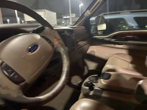 Used 2003 Ford F350 4x4 Crew Cab Super Duty image 31