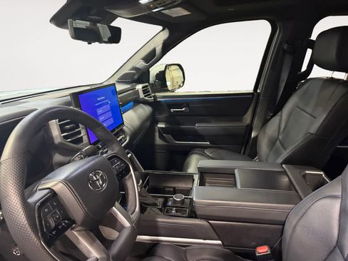 Used 2024 Toyota Tundra Platinum image 10