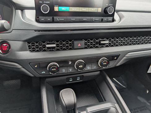 Certified 2025 Honda Accord SE image 23