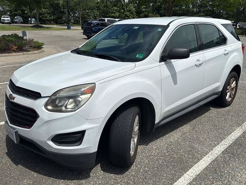 Used 2016 Chevrolet Equinox LS FWD image 1