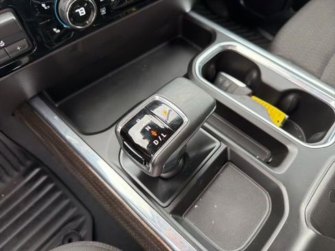 Used 2024 Chevrolet Silverado 1500 RST w/ Convenience Package II image 8