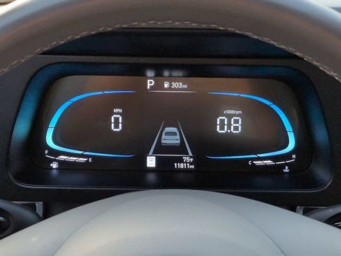 Certified 2025 Hyundai Elantra Sport FWD image 24
