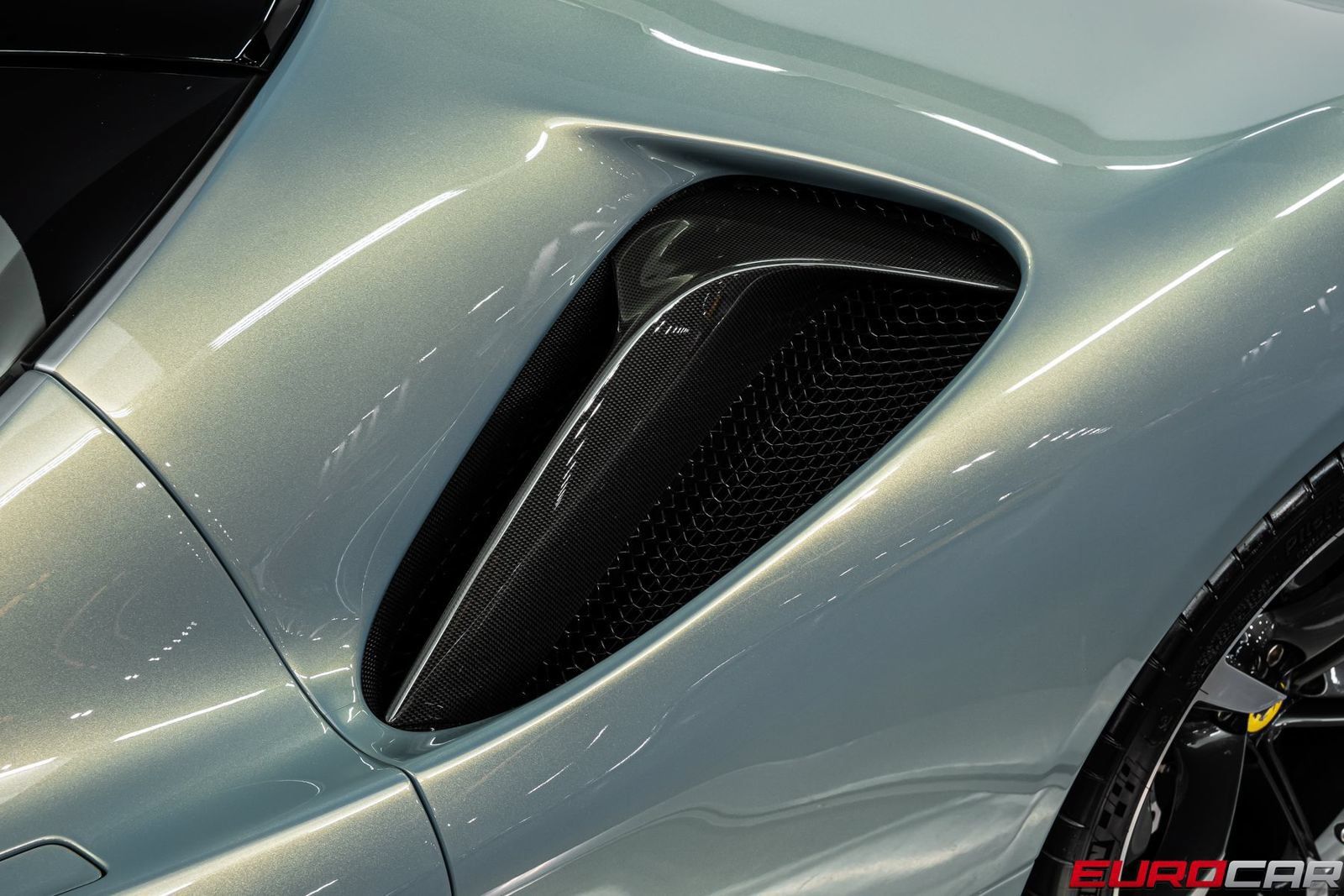 Used 2022 Ferrari SF90 Stradale AWD/4WD image 19