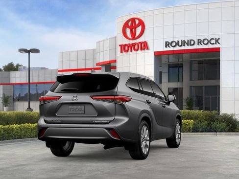 New 2026 Toyota Highlander Limited image 9