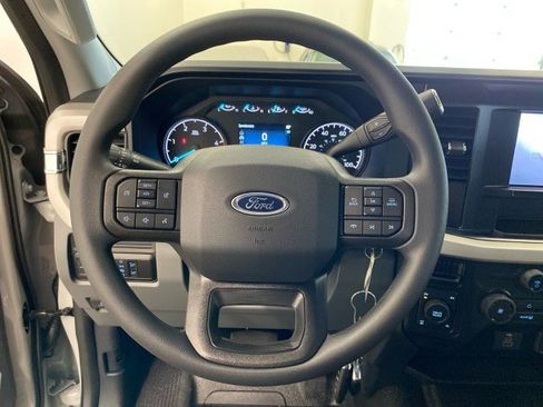 New 2025 Ford F250 XL w/ XL Off-Road Package image 18