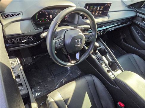 Used 2025 Honda Accord EX-L image 10
