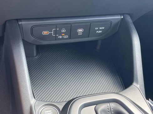 New 2026 Kia K4 LXS image 26