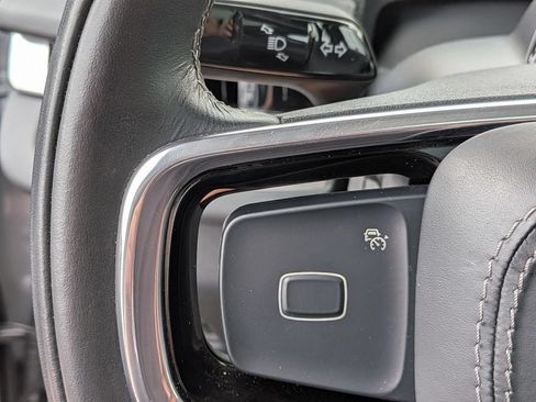 Used 2025 Lincoln Navigator Reserve AWD/4WD image 16