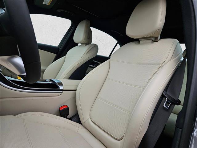 Certified 2026 Mercedes-Benz C 300 Sedan image 4