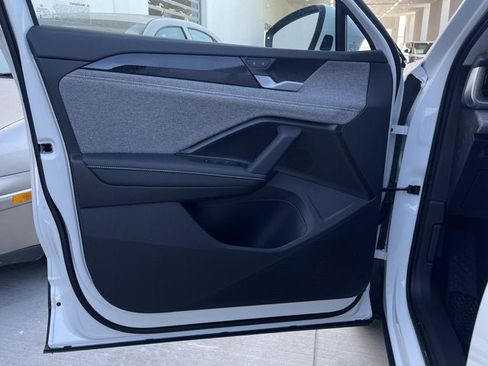 New 2025 Volkswagen Tiguan S image 11