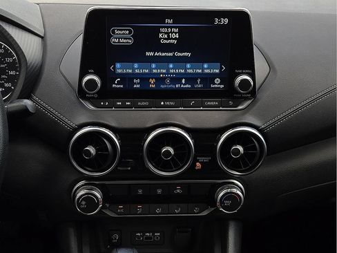 Used 2024 Nissan Sentra SV w/ Trunk Package FWD image 11