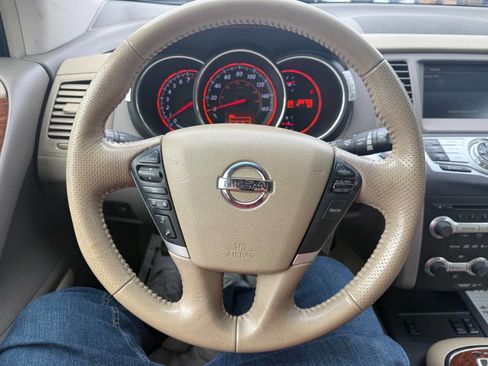 Used 2010 Nissan Murano LE w/ Navigation Pkg image 15