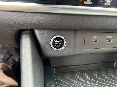 Certified 2023 Nissan Rogue SV image 54