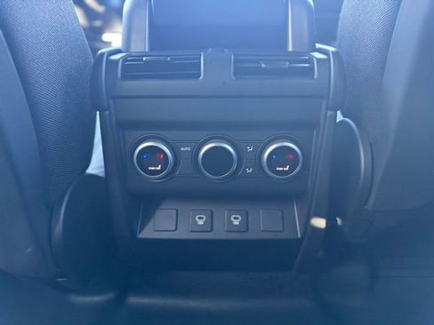 Certified 2023 Land Rover Defender 110 X image 23