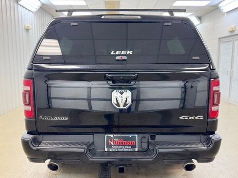 Used 2022 RAM 1500 Laramie w/ Sport Appearance Package image 7