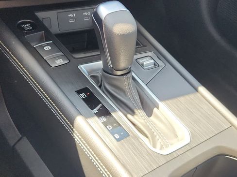 New 2025 Nissan Kicks SV w/ SV Premium Package image 13