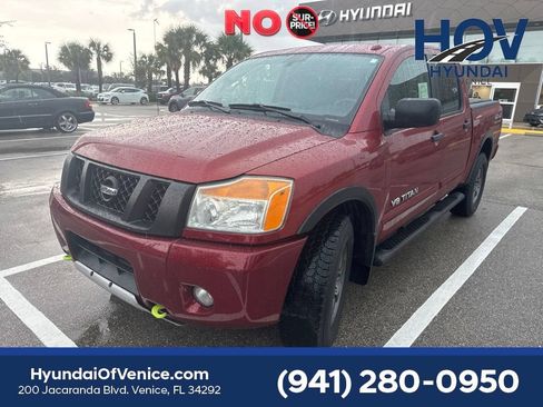 Used 2013 Nissan Titan PRO-4X AWD/4WD image 3
