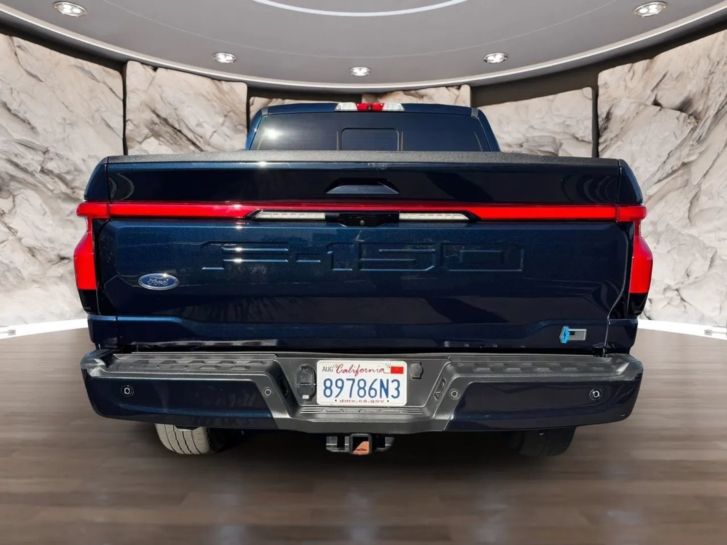 Used 2022 Ford F150 Lightning Platinum AWD/4WD image 7