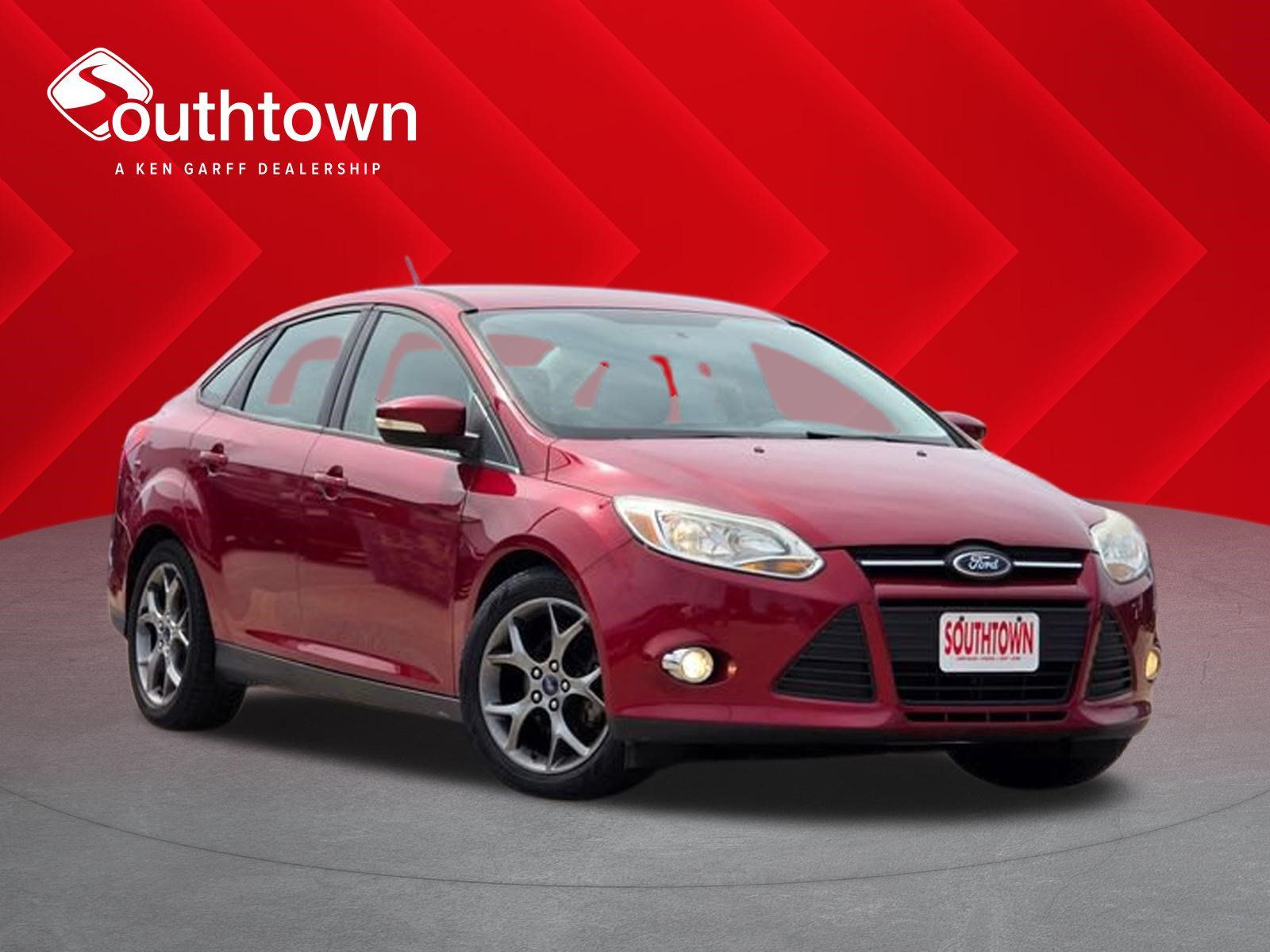 Used 2014 Ford Focus SE w/ Equipment Group 201A FWD image 1