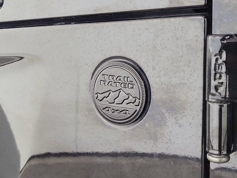 Used 2021 Jeep Wrangler Unlimited Sport AWD/4WD image 7