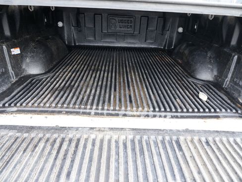 Used 2018 Ford F150 Platinum w/ Equipment Group 701A Luxury image 28