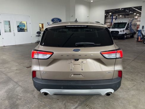 Used 2021 Ford Escape SEL AWD/4WD image 6