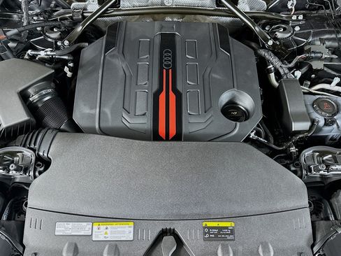 New 2026 Audi SQ5 Premium Plus AWD/4WD image 12