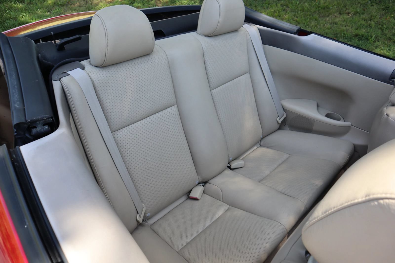 Used 2004 Toyota Solara SLE FWD image 16