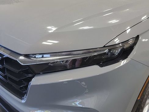 New 2026 Honda CR-V EX image 9