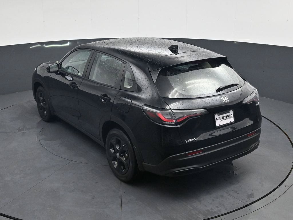 Used 2024 Honda HR-V LX image 29