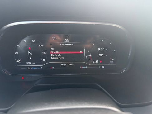 Used 2024 GMC Yukon XL AT4 w/ Technology Package AWD/4WD image 28