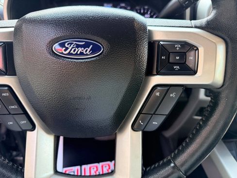 Used 2020 Ford F250 Lariat w/ Lariat Ultimate Package image 28