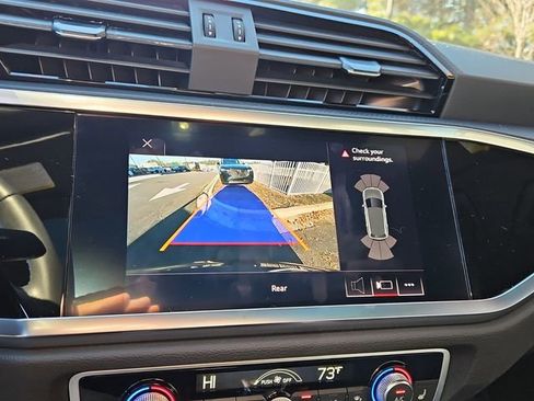 Used 2021 Audi Q3 2.0T Premium w/ Convenience Package image 24