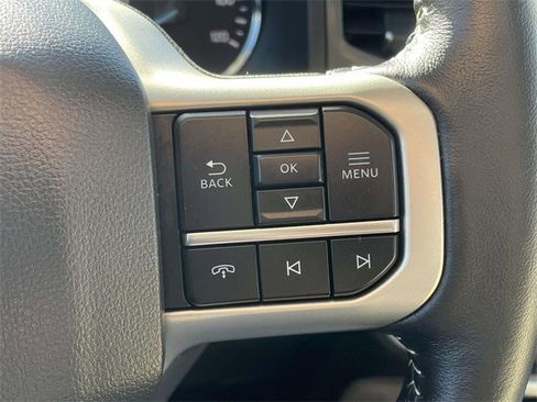 Certified 2024 Ford Expedition XLT image 21