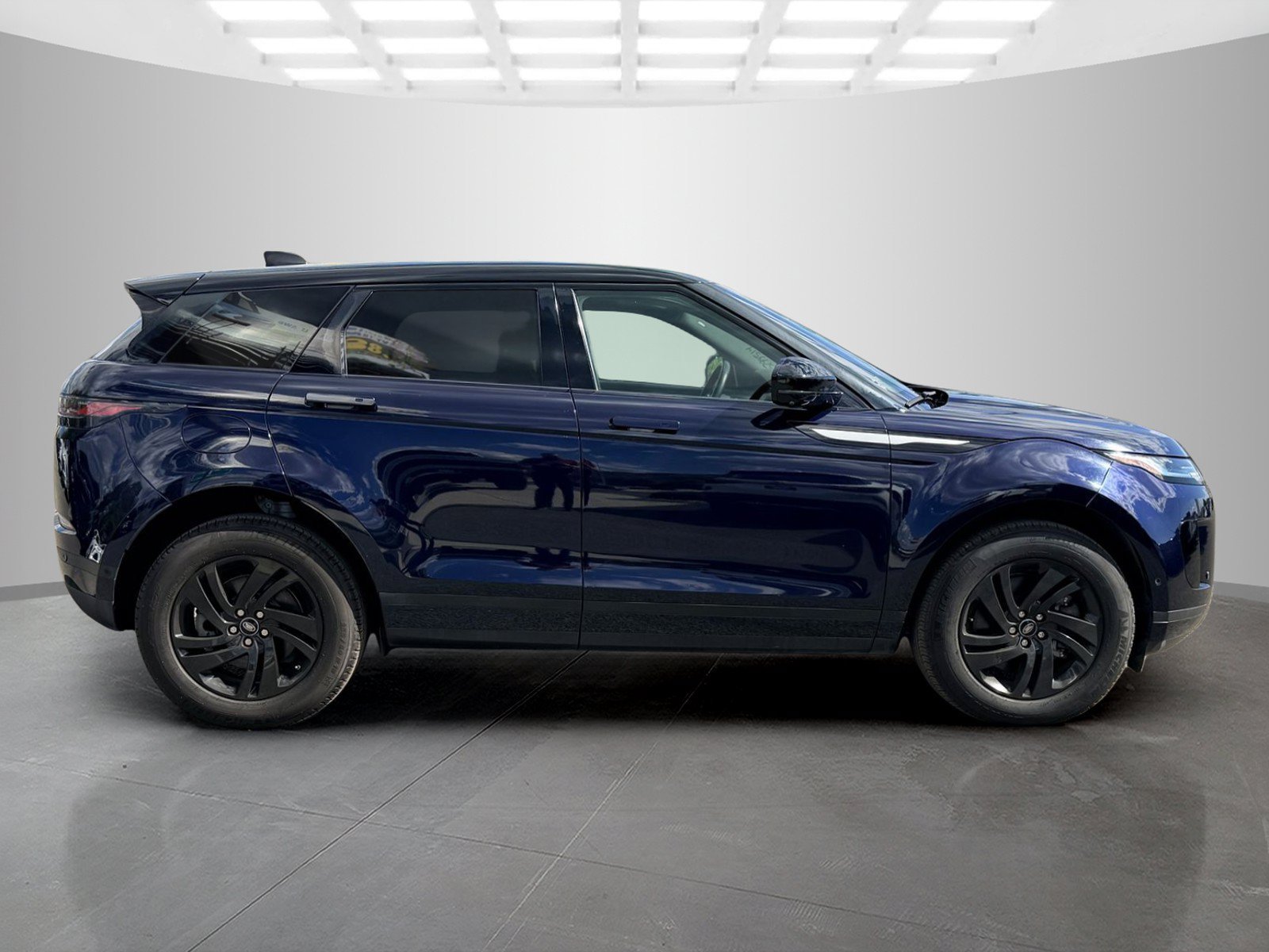 Used 2021 Land Rover Range Rover Evoque S AWD/4WD image 4