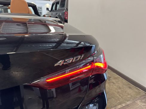 Used 2026 BMW 430i Convertible RWD image 13