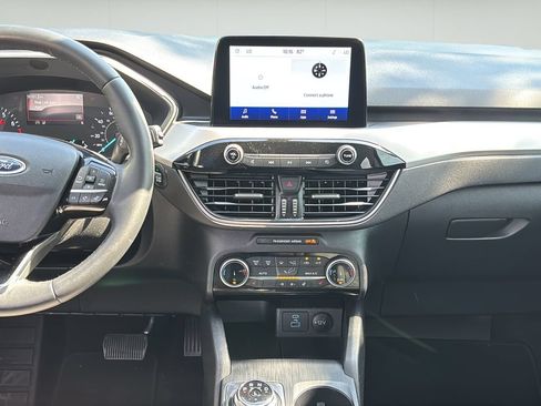 Used 2022 Ford Escape SE w/ Convenience Package FWD image 26