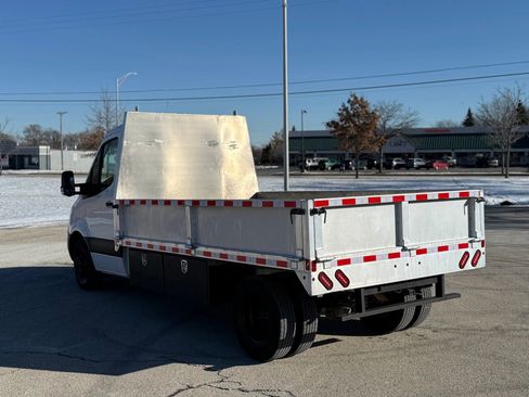 Used 2019 Mercedes-Benz Sprinter 170 w/ Chrome Grille Package image 5