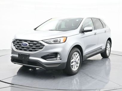 Used 2022 Ford Edge SEL w/ Convenience Package