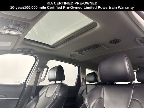 Certified 2022 Kia Telluride S AWD/4WD image 17