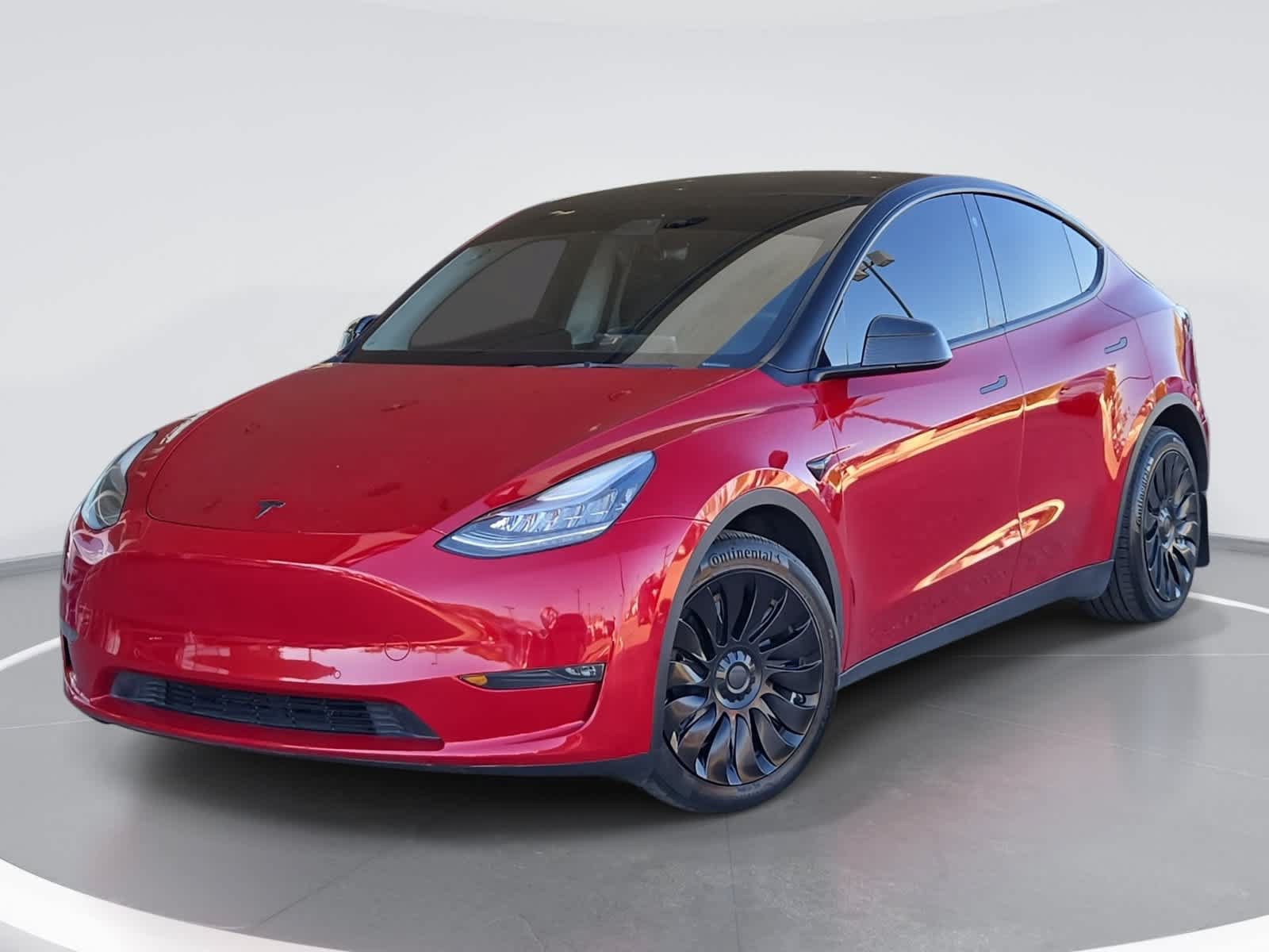 Used 2021 Tesla Model Y Long Range AWD/4WD image 1