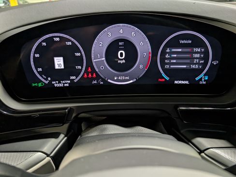 Certified 2024 Porsche Cayenne S AWD/4WD image 28